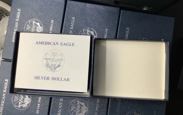 1988 1oz American Silver Eagle Burnished Coin BU w/OGP COA Scarce Year NOT Proof - Image 2