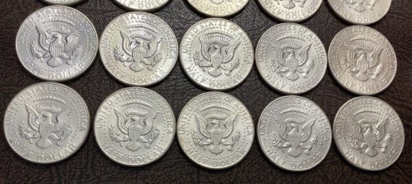BU Roll 1964 Kennedy Half Dollars - 20 Uncirculated Coins Toned End Of Roll Coin - Image 6